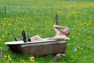david-in-bath-tub-switzerland